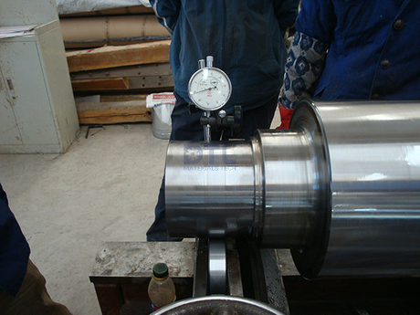 4 runout test of roller .jpg