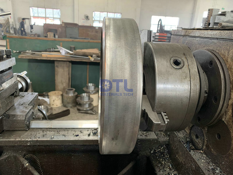 5 metal spinner discs for defiberizing 