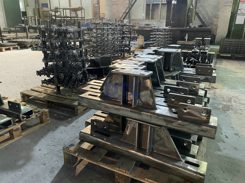 11.6 Half finished chain guides_1