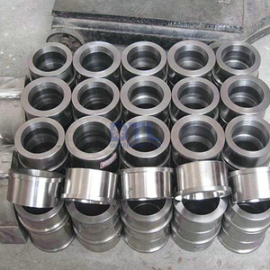 Bushes and sleeves for sink rollers