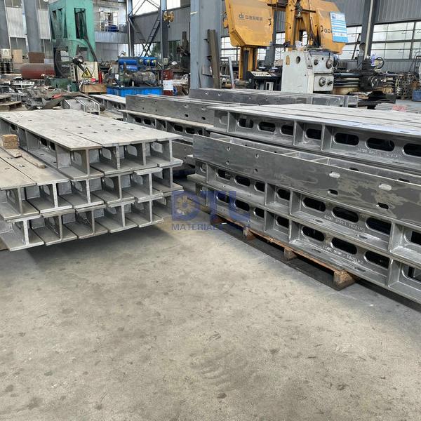 Charge support castings for furnace