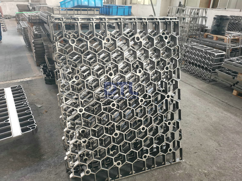 3.4 Stackable cast grids _1_1