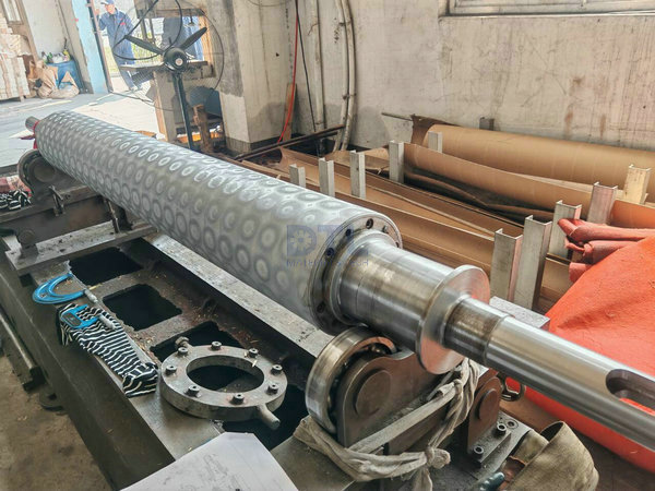Embossing Roller for Patterned Glass