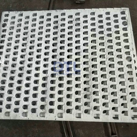 Cast Plates for Hot Sinter Vibrating Screens