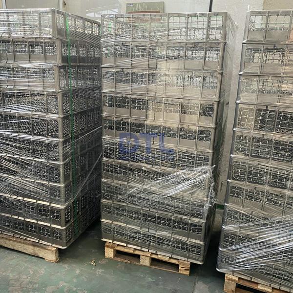 ipsen T baskets with wire mesh