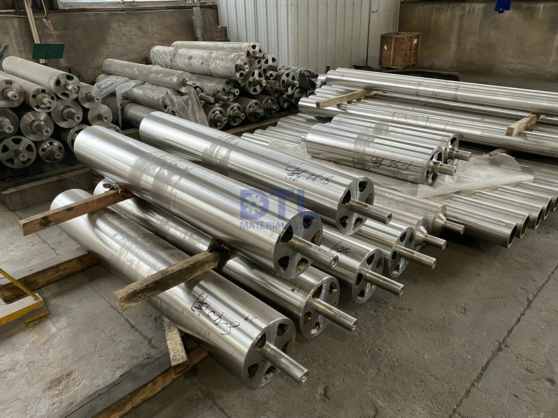 6.3 Stabilizing rolls in alloy CF3M _1