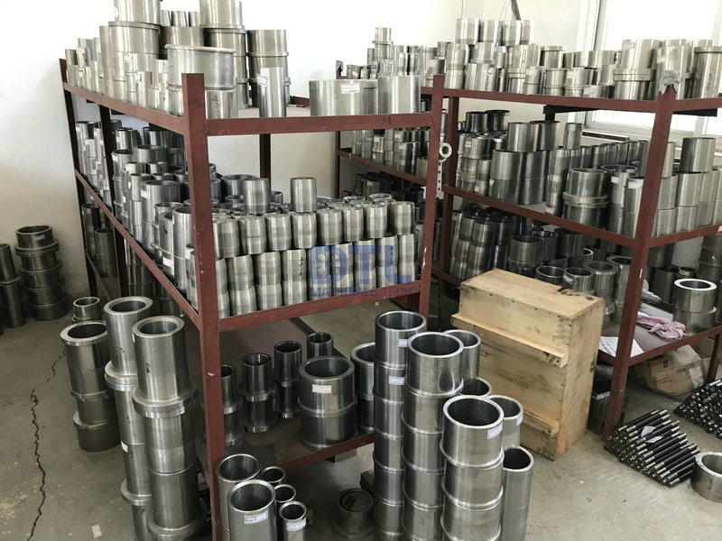 9.8 Bushes and sleeves stock