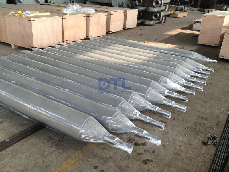 1. Spun cast rolls for plate heating furnace