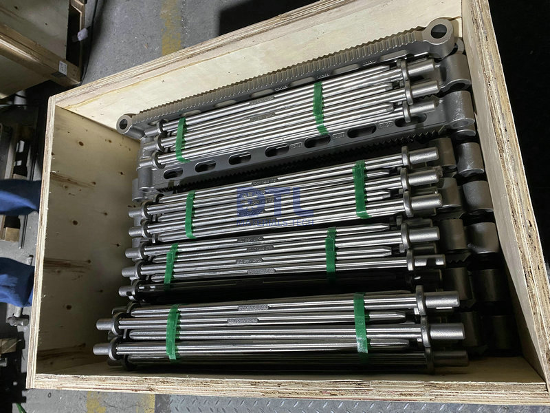 8 Investment cast loading bars _1