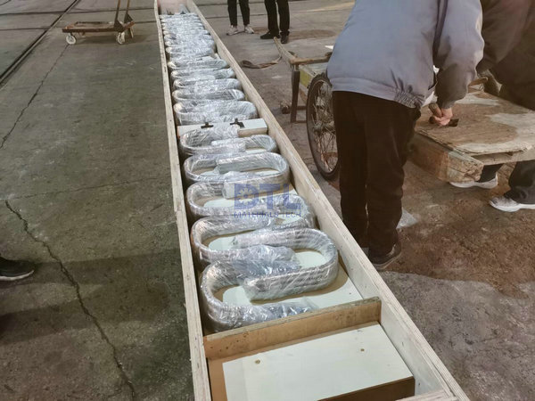 Support Tube by centrifugal casting packed2