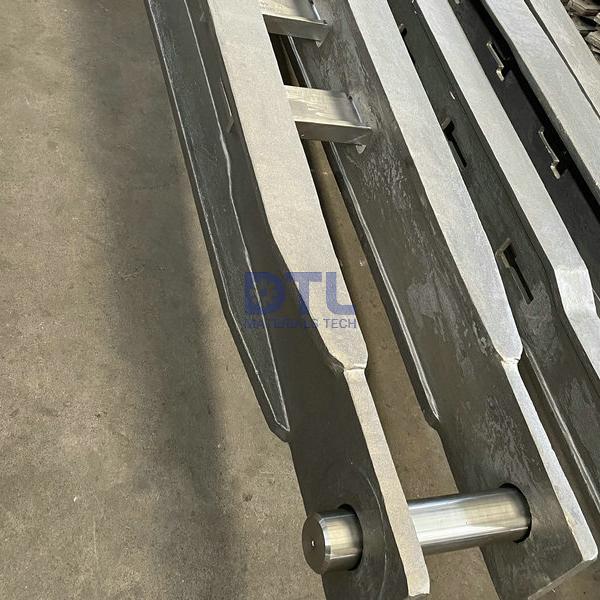 Cast Tube Supports ASTM A351 HK40 High Alloy Casting ChristmasTree 