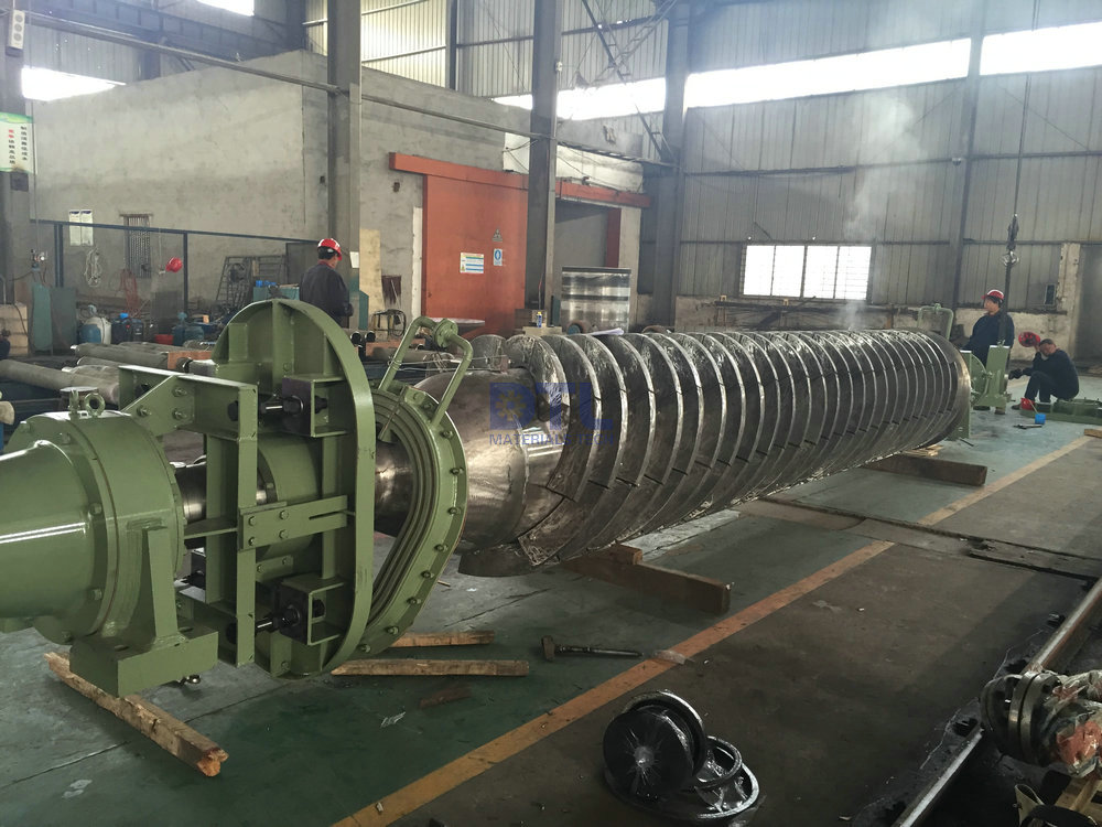 1 Screw Conveyor for Dissolving Pulp production