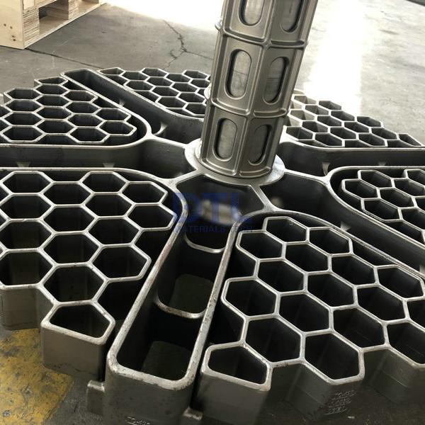 Lift fixture for pit furnace φ1800mm