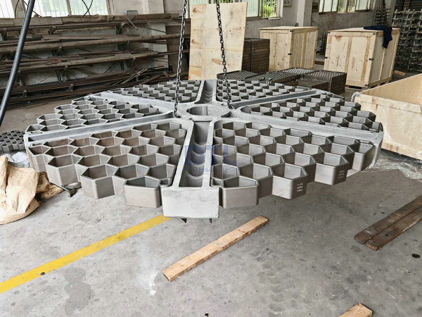 Lift Fixture for Pit Furnace 1