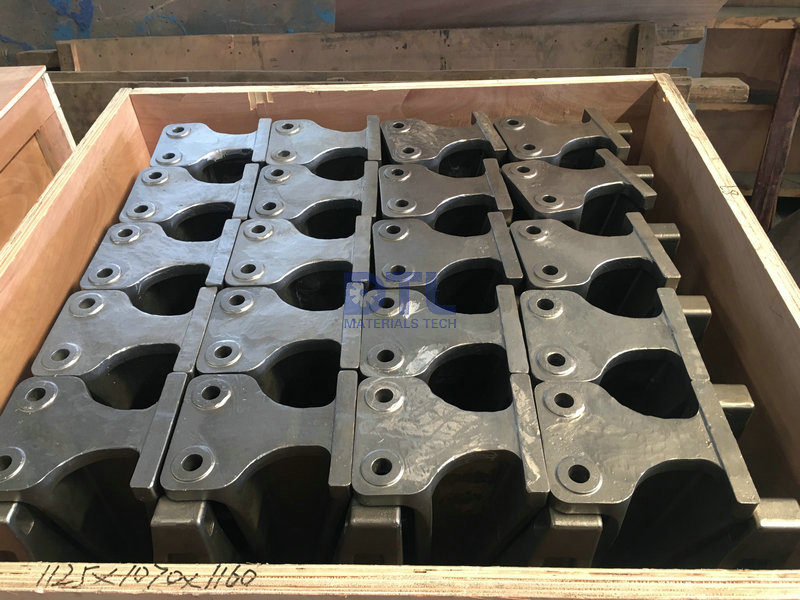 8 Wall tube hanger for fire heater