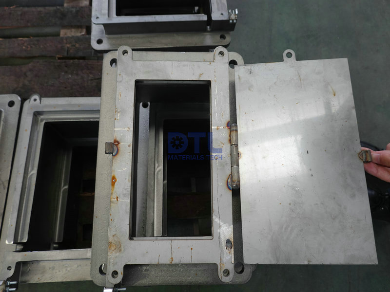 2 Peep door assembly