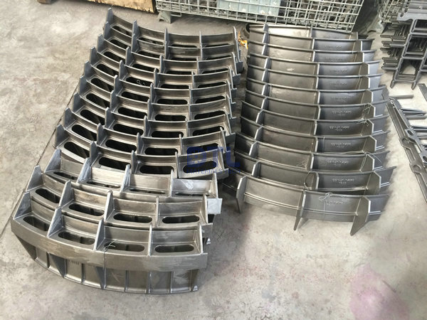 sand casting cyclone parts (2)