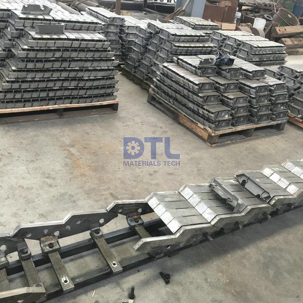 panels and side walls combustion grates