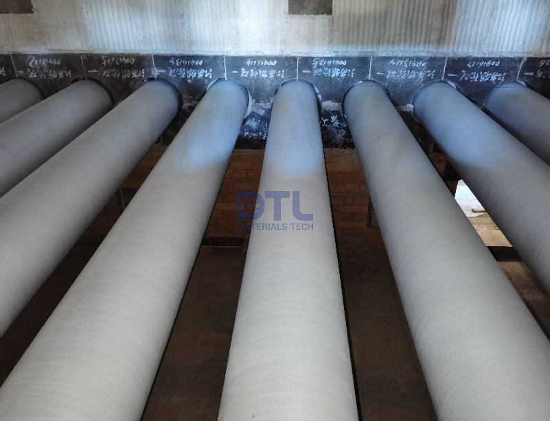 Furnace rolls for hot rolled stainless steel plate solution annealing furnace