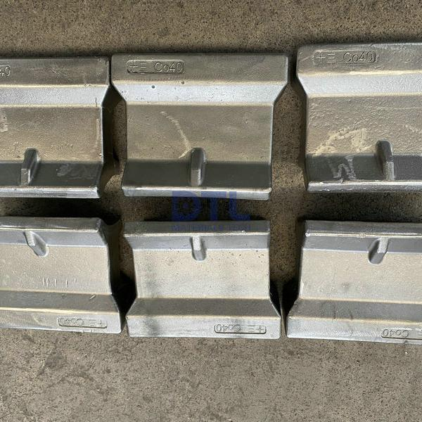 Skid riders for push type furnaces