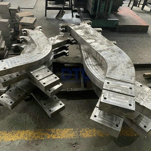 Cast arms for immersed rolls CF3M