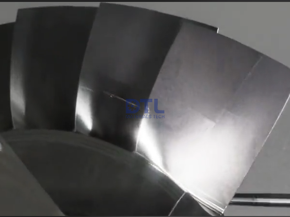 Single Crystal Turbine Blades for Aero Engines