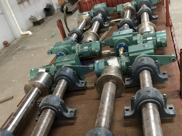 Charging And Discharging Rollers Made by DTL