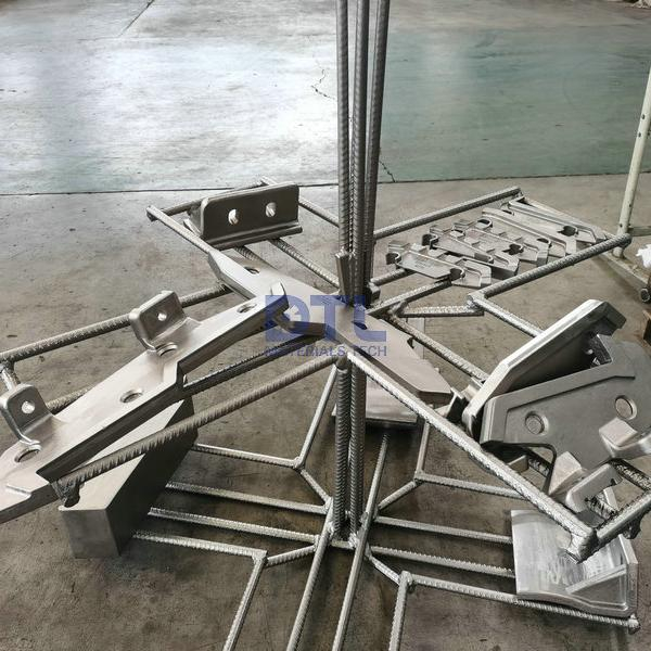 panels and side walls combustion grates