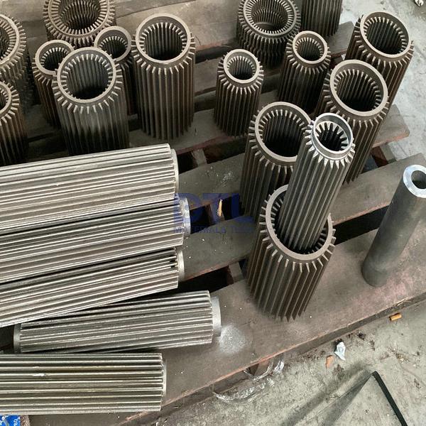 Cast recuperator alloy steel elements