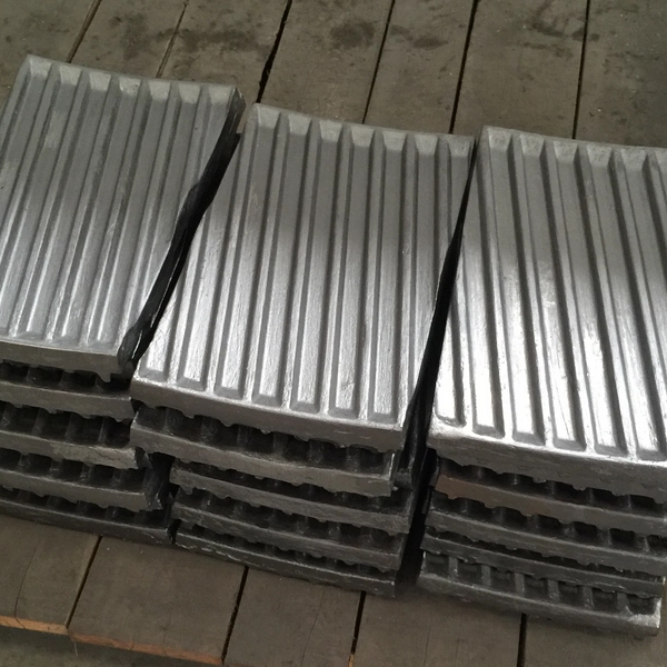 wear resistant side plate casting
