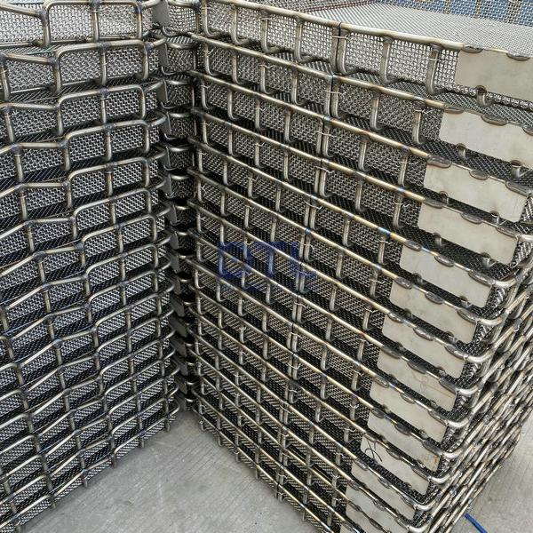 mesh baskets welded