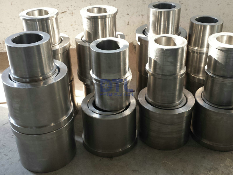 9.2 Bushes and sleeves for stabilizer rolls 