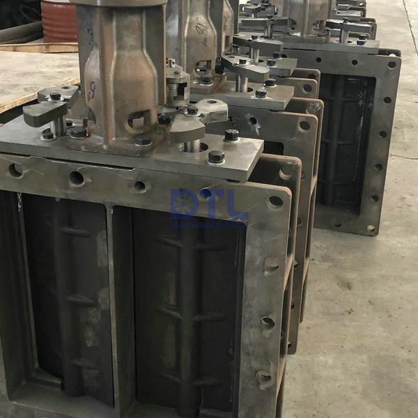 Peep Doors Casting