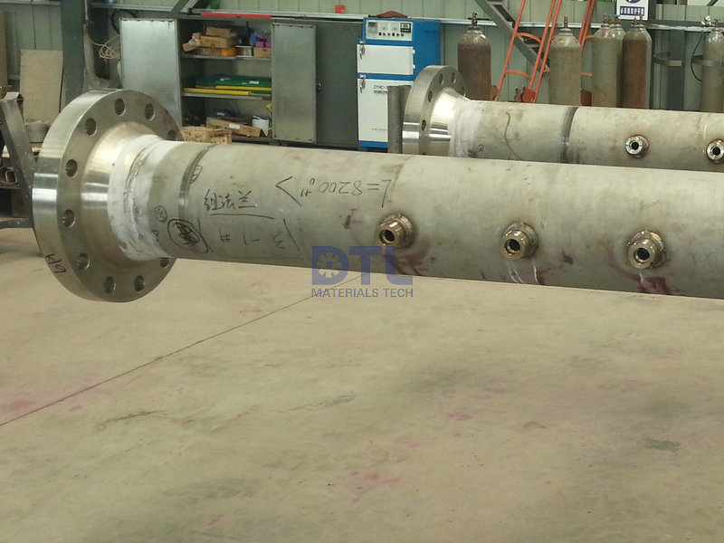 8 outlet manifold header assembly 