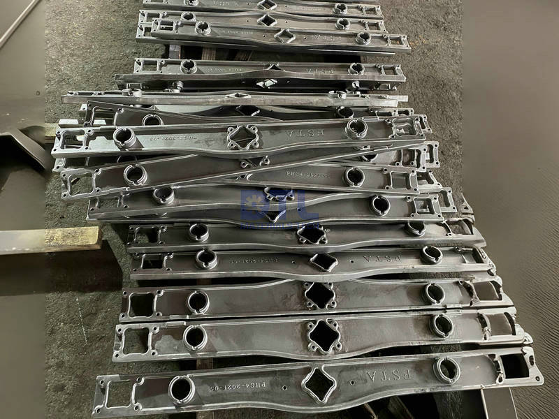 3 Casting beams for reheating furnace