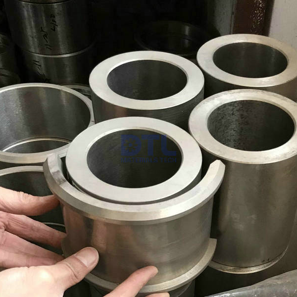 Centrifugal cast bushes heat resistant alloy