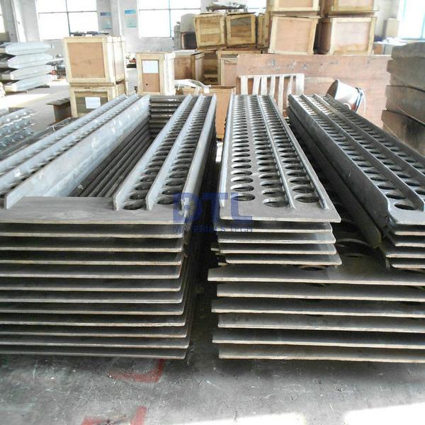 Tube Supports for Steam Superheater