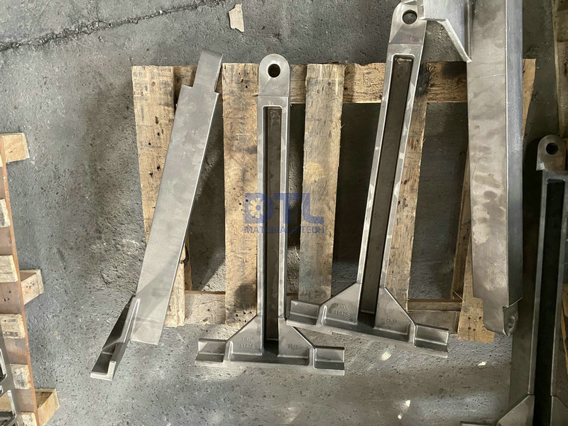 11.3 Investment cast pusher head_1