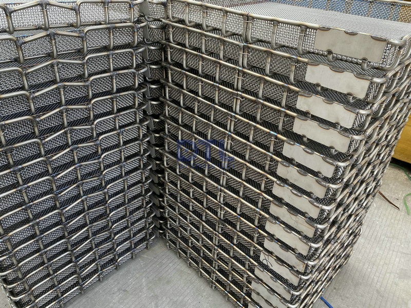 16.2 mesh baskets fabricated