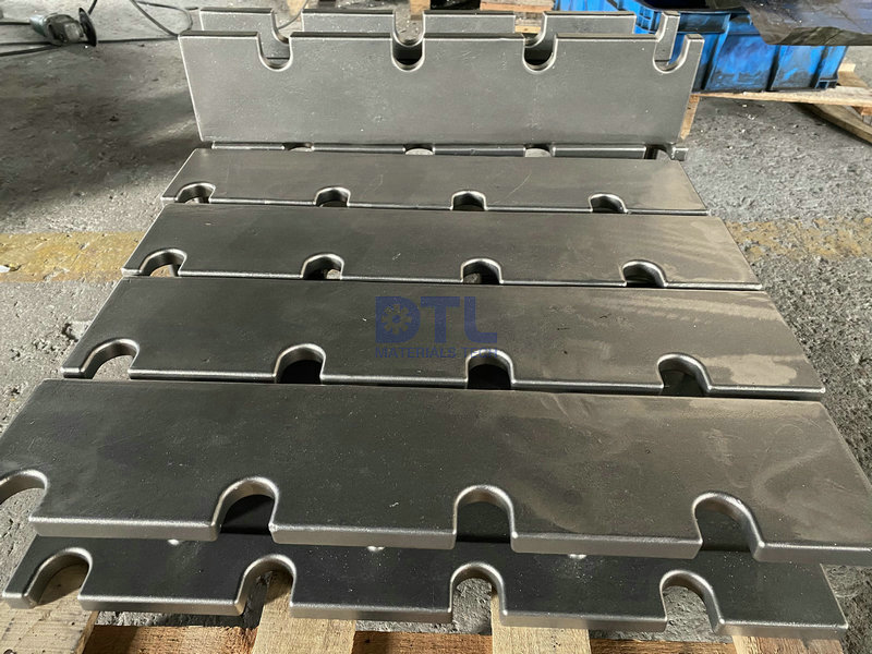 12.7 Cast roller rails for heat treatment furnace _1