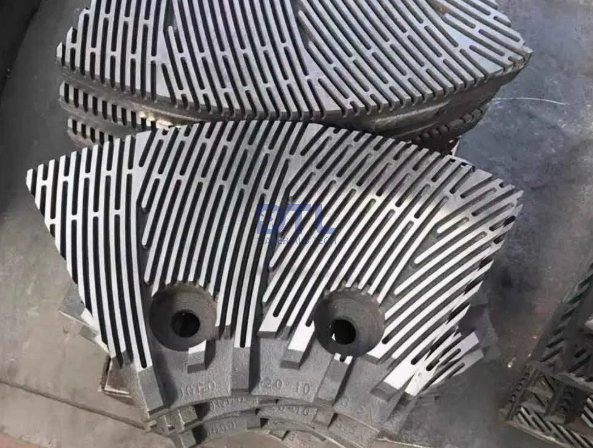 Refiner Plates by DTL