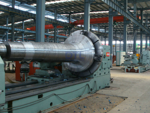 Forging Shaft under Machining