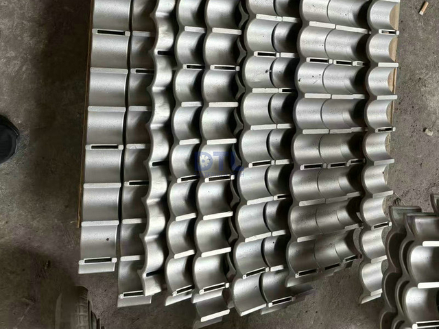Cast Pipe Clamp for Boilers